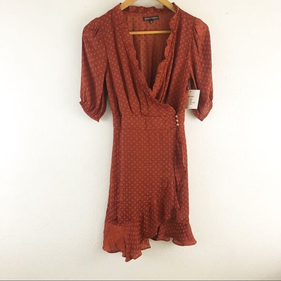 Honey Punch Mariposa Monochromatic Polka Dot Print rust Wrap dress size XS. - Picture 2 of 8